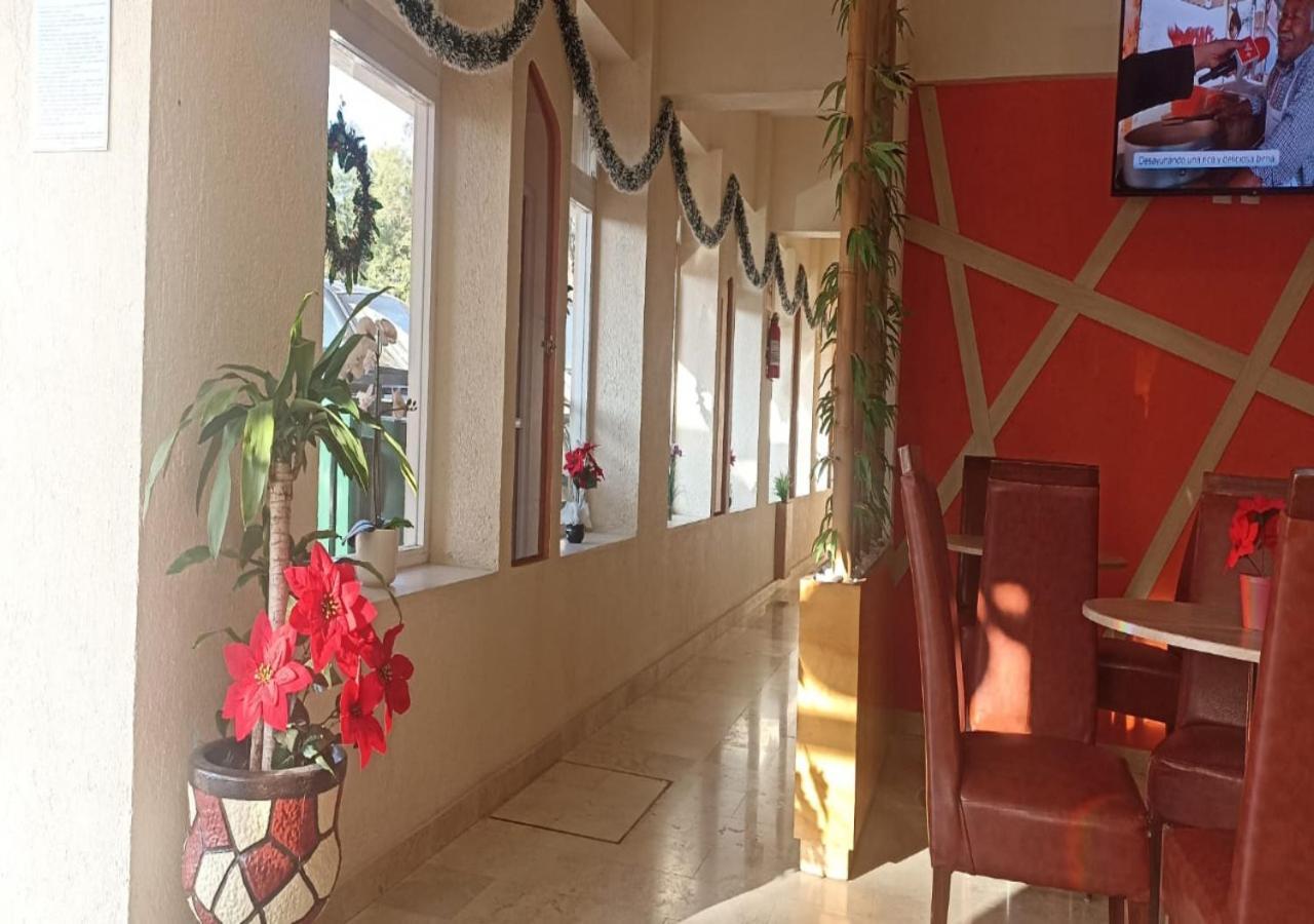 Hotel Yahalis Jilotepec de Abasolo ภายนอก รูปภาพ